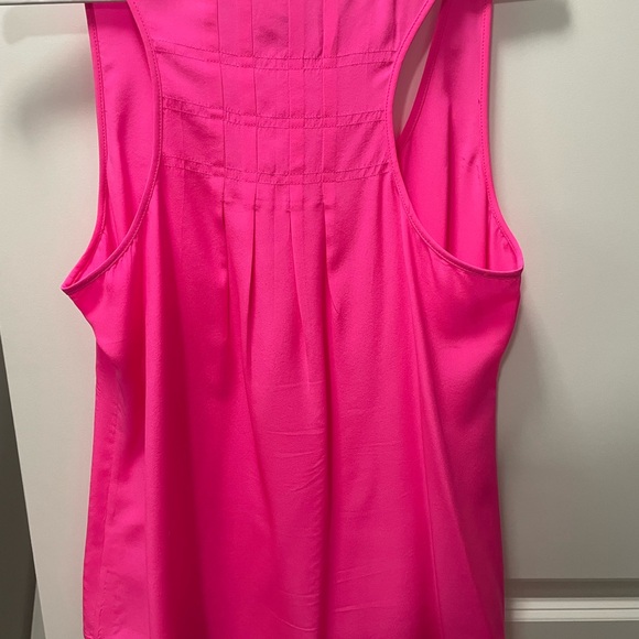 Lilly Pulitzer Silk Sleeveless Blouse - size small - Picture 4 of 4
